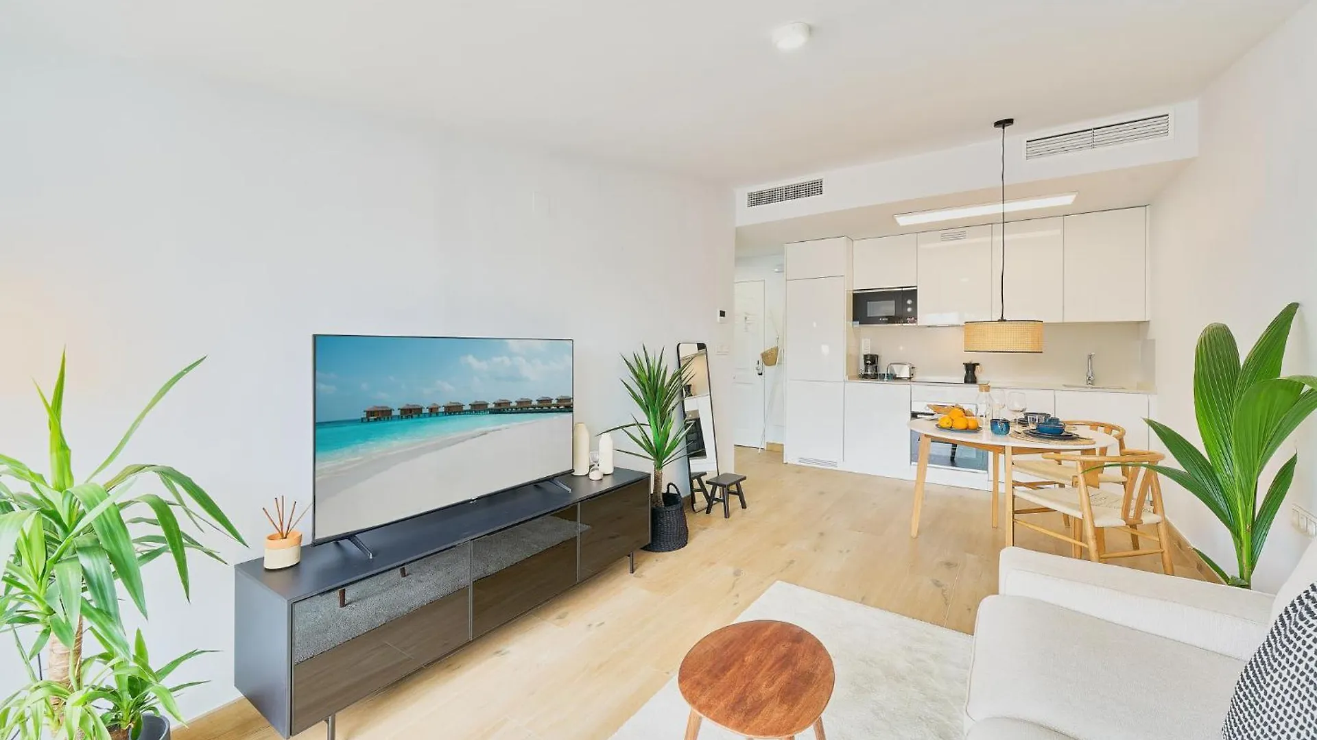 Apartment Atarazanas Penthouse By Lovely Rentals Malaga
